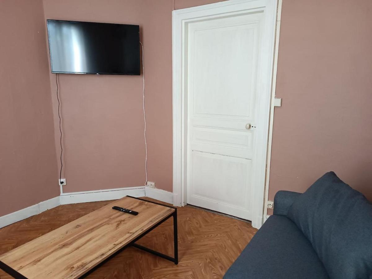 Maison Avec Jardin Issoudun Eksteriør billede
